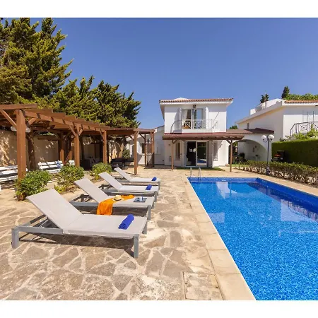 Apollon Seaside Willa Protaras
