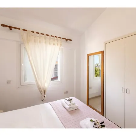 Apollon Seaside Willa *
